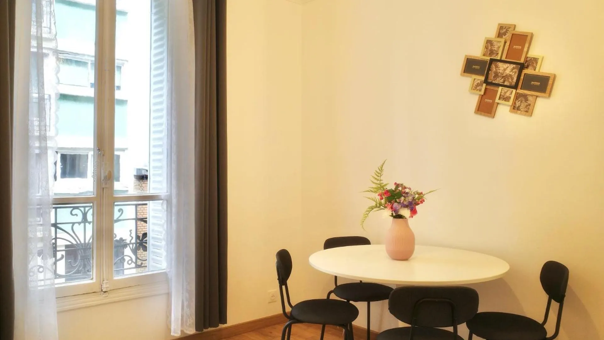 Apartment Elegant Apt Sleep 5 In Alasseur Near Eiffel Tower Paris France